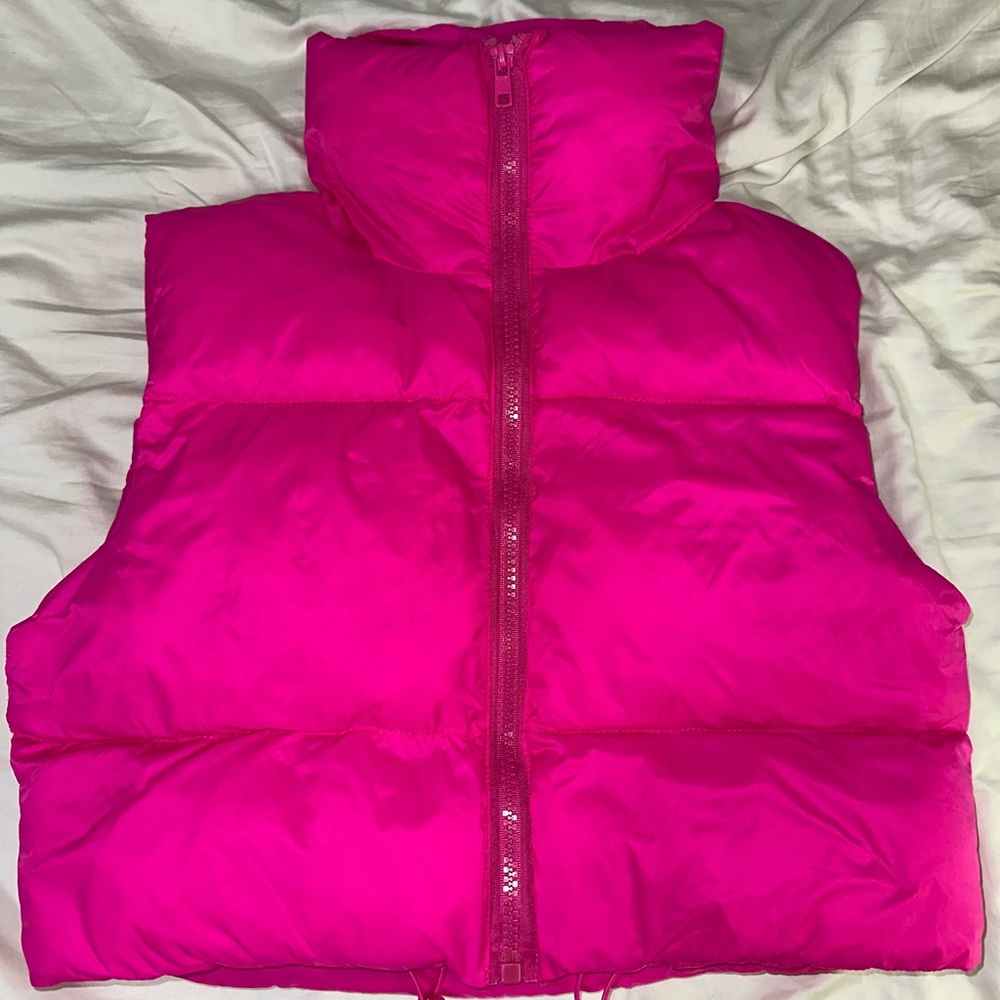 Amazon Essentials Women's Pink Puffer Vest